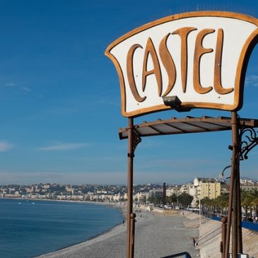 4 Helpful Tips for Creating a Business Sign