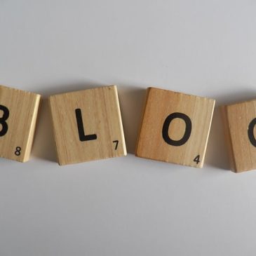 4 Huge Benefits of Service-Based Business Blogging
